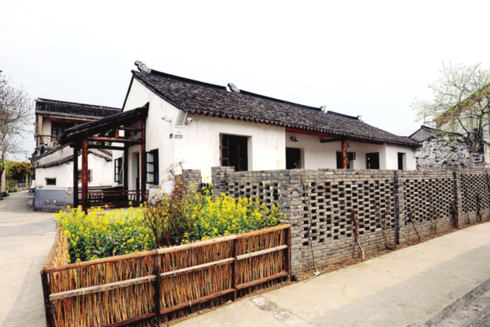 莊門前村 莊門前村
