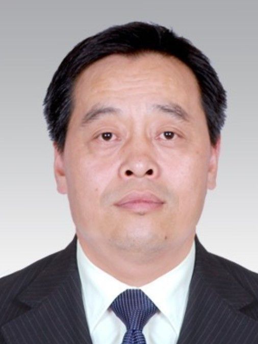 黃啟林(山東省聊城市冠縣林業局黨組成員、毛白楊林場黨支部書記) 黃啟林(山東省聊城市冠縣林業局黨組成員、毛白楊林場黨支部書記)