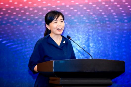吳蘭(第十四屆全國人大代表,江蘇省電子信息產品質量監督檢驗研究院(江蘇省信息安全測評中心)副院長) 吳蘭(第十四屆全國人大代表,江蘇省電子信息產品質量監督檢驗研究院(江蘇省信息安全測評中心)副院長)