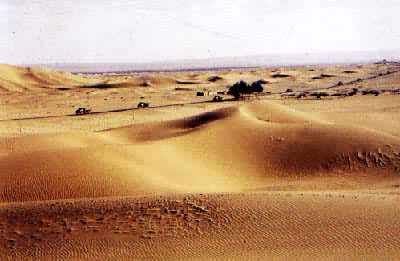 沙漠地區築路