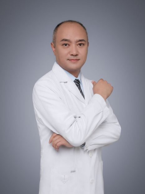 喻航(哈爾濱市第一醫院普外副主任醫師) 喻航(哈爾濱市第一醫院普外副主任醫師)