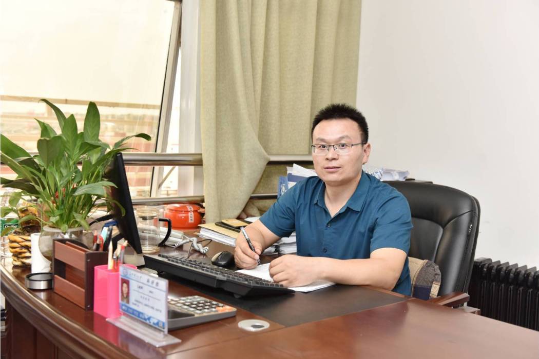 王建輝(長沙理工大學食品與生物工程學院黨總支書記) 王建輝(長沙理工大學食品與生物工程學院黨總支書記)