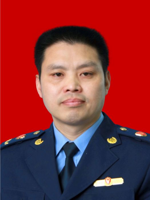 王正富(貴州省遵義市紅花崗區市場監督管理局黨委委員、副局長) 王正富(貴州省遵義市紅花崗區市場監督管理局黨委委員、副局長)
