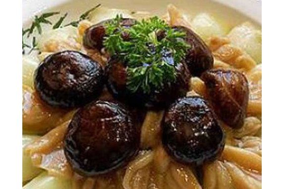 紅菱扒冬菇 紅菱扒冬菇