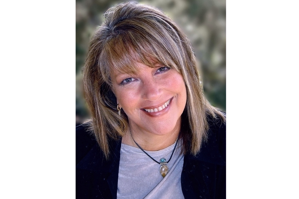 Suzie Steen Suzie Steen