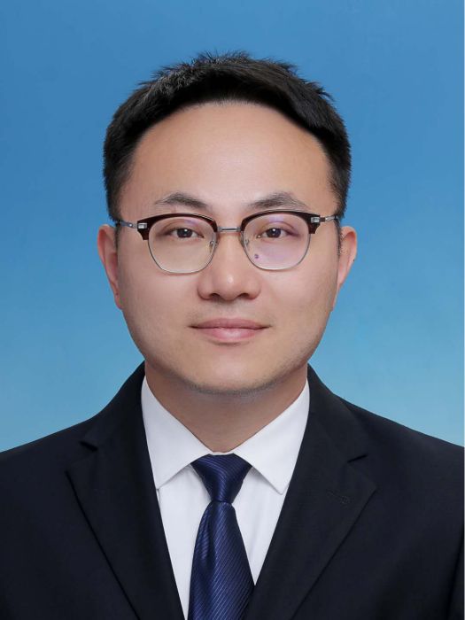 吳昊(玉環市楚門鎮副鎮長(文教衛)、四級主任科員) 吳昊(玉環市楚門鎮副鎮長(文教衛)、四級主任科員)
