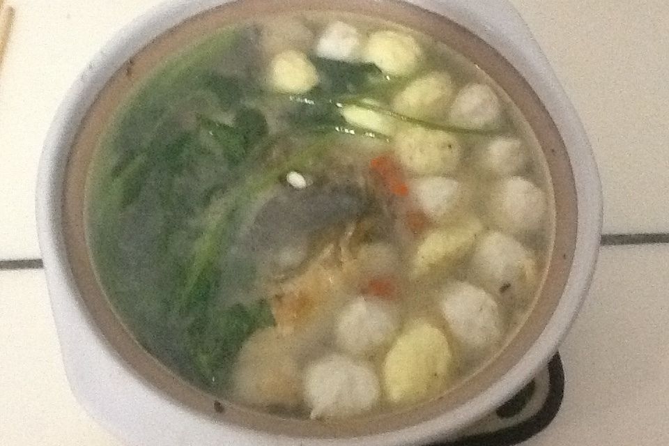 燒雙色魚圓 燒雙色魚圓
