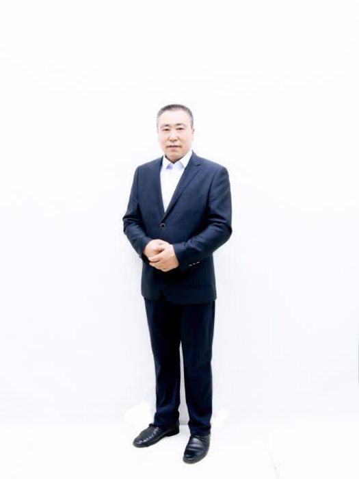 張春利(中國美術家協會會員) 張春利(中國美術家協會會員)