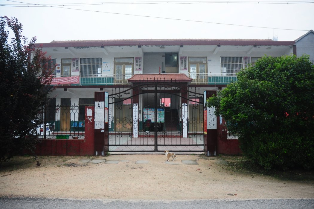 東龍崗村 東龍崗村