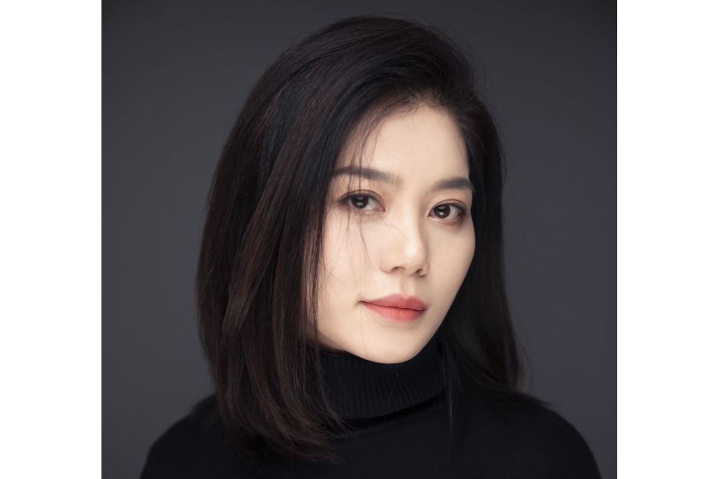 李芳(中國畫家,中國美術家協會會員) 李芳(中國畫家,中國美術家協會會員)