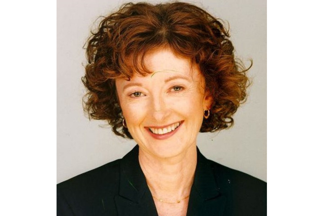 瑪麗·波特西爾(Mary Portser) 瑪麗·波特西爾(Mary Portser)