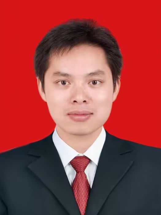 周榆淋 周榆淋