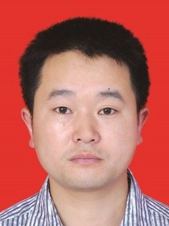 黃勇(四川省巴中市巴州區國資局黨委委員，總會計師)