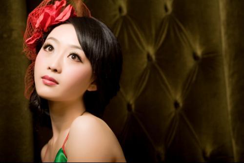 王思璇(中國內地女主持人) 王思璇(中國內地女主持人)
