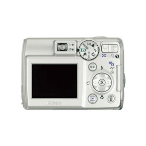 尼康4600