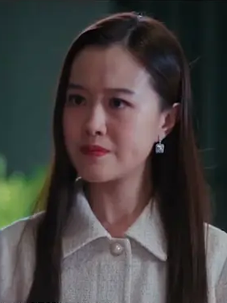 黃惠敏(電影《小孩不笨3》中的角色) 黃惠敏(電影《小孩不笨3》中的角色)