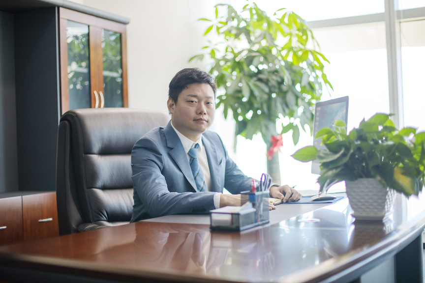 郝羽(誠灃投資創始人) 郝羽(誠灃投資創始人)