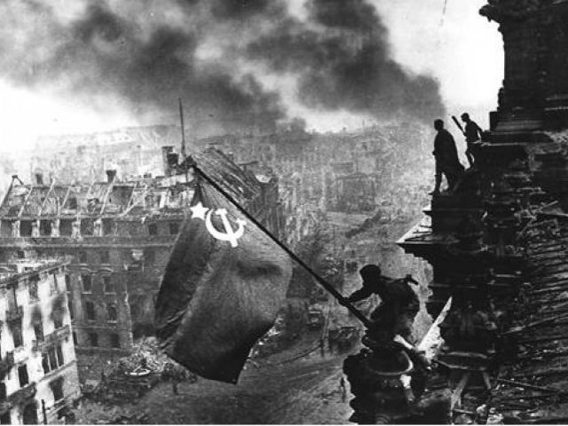 蘇聯紅軍攻占柏林議會大廈