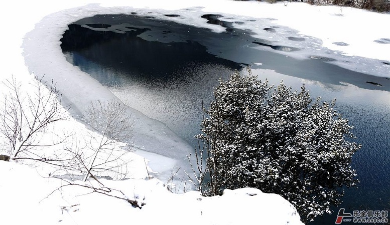 童話世界般的孟屯河之冬——李萍攝影