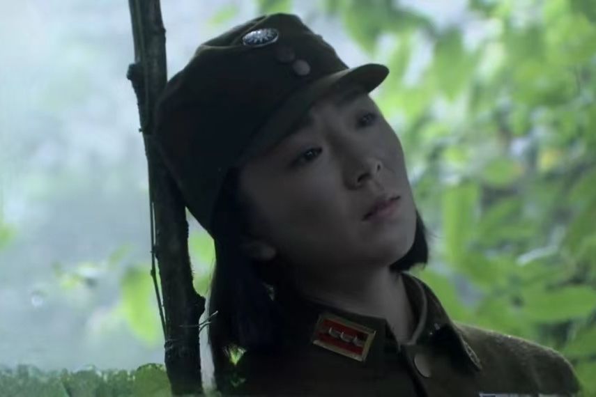 朱紅(抗戰劇《生死歸途》中的女性角色) 朱紅(抗戰劇《生死歸途》中的女性角色)