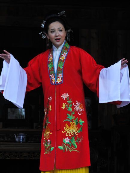 牛桂花(2013年電視劇《江湖正道》中的虛擬角色) 牛桂花(2013年電視劇《江湖正道》中的虛擬角色)