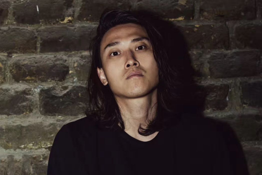 王旭東(自由編導、舞者) 王旭東(自由編導、舞者)