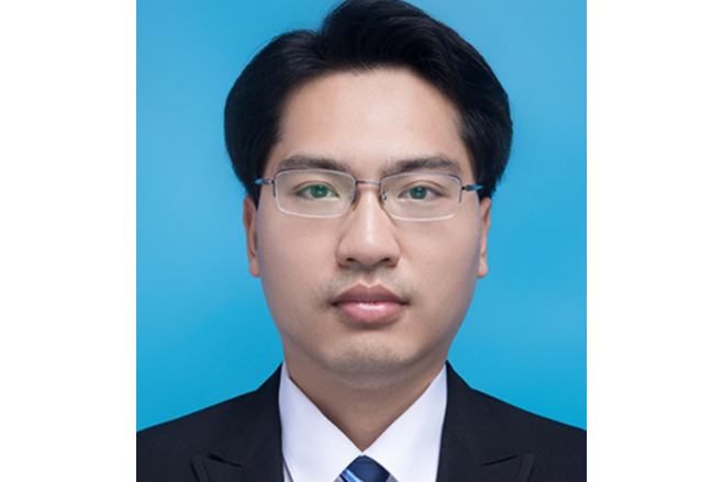 陳穎頻(閩南師範大學物理與信息工程學院副教授) 陳穎頻(閩南師範大學物理與信息工程學院副教授)