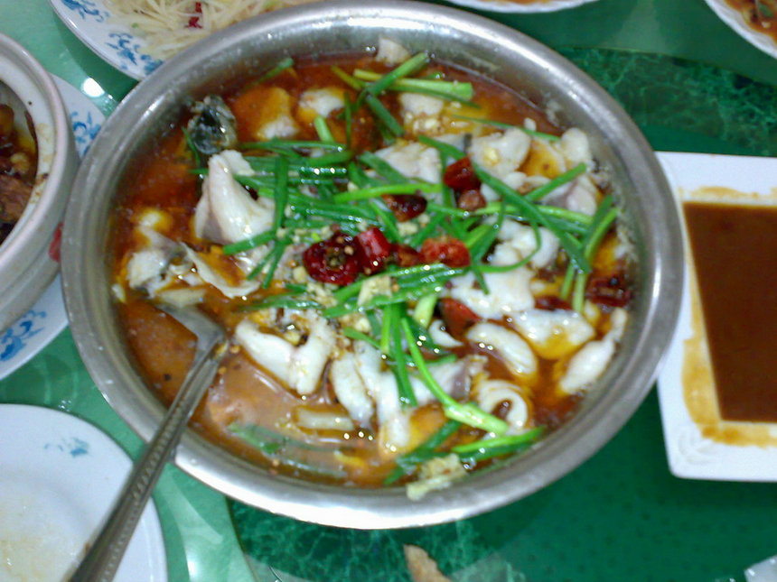 水煮活魚(圖6)