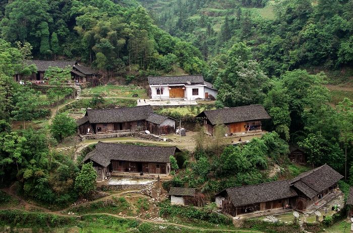 簸箕下村 簸箕下村