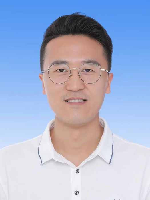 徐永鋒(安徽省淮南市田家庵區政府副區長) 徐永鋒(安徽省淮南市田家庵區政府副區長)