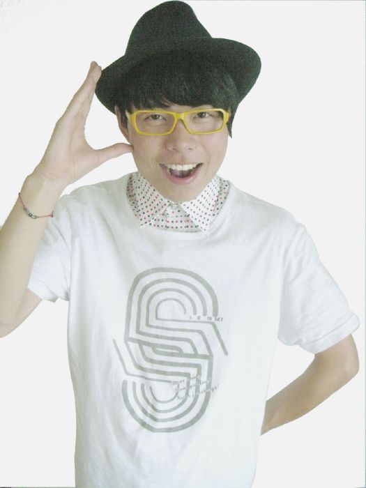 夏登豪(絲襪男) 夏登豪(絲襪男)