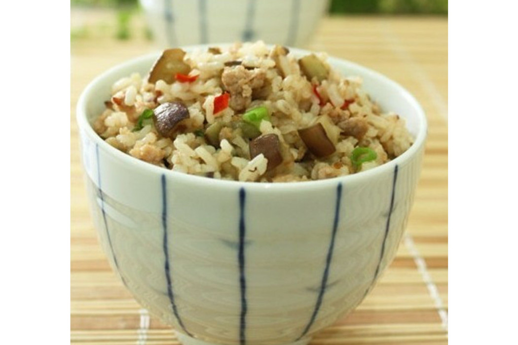 茄丁炒飯 茄丁炒飯
