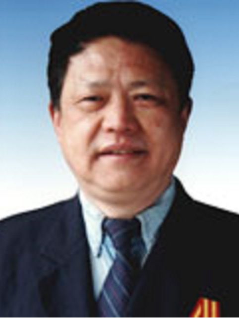周興良(江蘇陽湖紡織集團有限公司工段長) 周興良(江蘇陽湖紡織集團有限公司工段長)