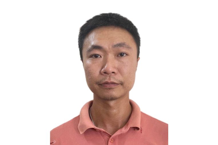 周俊宏(中國馬術運動員) 周俊宏(中國馬術運動員)