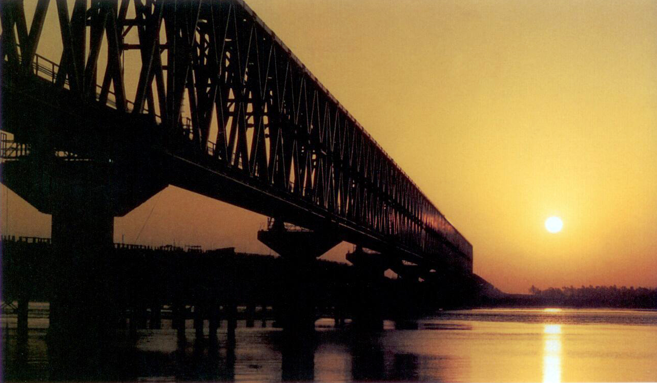 長東黃河大橋（來自黃河網）