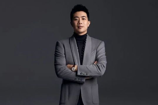 周力源 周力源