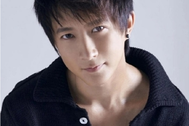 dangerous love(韓庚演唱的歌曲) dangerous love(韓庚演唱的歌曲)