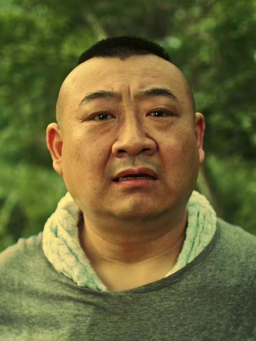 王凡(科幻環保電影《狂暴巨蜥》中的角色) 王凡(科幻環保電影《狂暴巨蜥》中的角色)