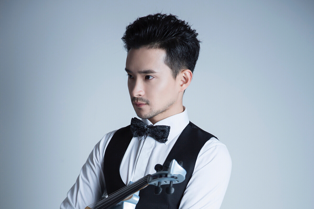 劉星(中國內地⼩提琴演奏家、爵士小提琴家) 劉星(中國內地⼩提琴演奏家、爵士小提琴家)