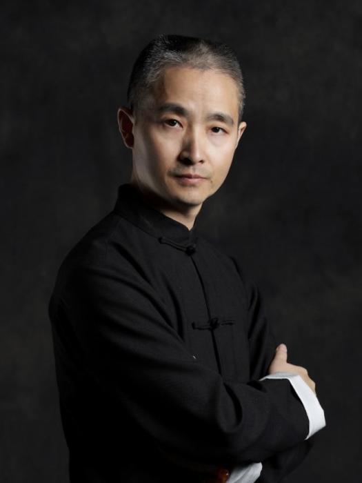 覃超(北京舞蹈學院中國古典舞系副教授) 覃超(北京舞蹈學院中國古典舞系副教授)