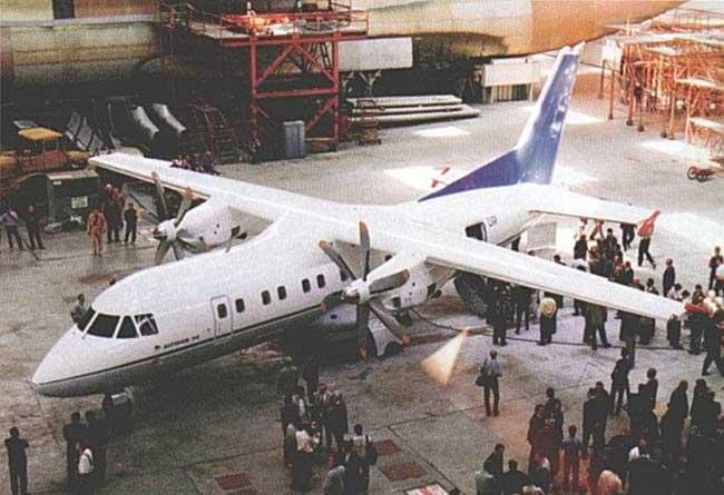安-140雙發渦槳短程運輸機