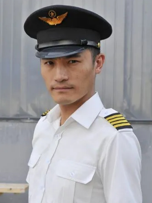 向東海(電視劇《假如生活欺騙了你》中角色) 向東海(電視劇《假如生活欺騙了你》中角色)