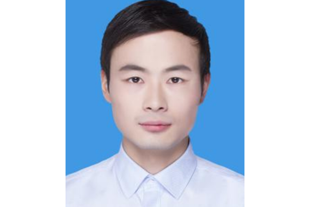 胡前俊 胡前俊