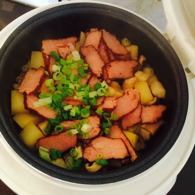 燻肉土豆燜飯 燻肉土豆燜飯