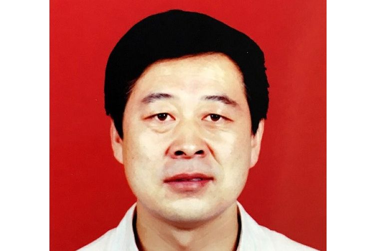 郭明傑(陝西省延安市交通運輸局黨委委員、公路管理處處長) 郭明傑(陝西省延安市交通運輸局黨委委員、公路管理處處長)