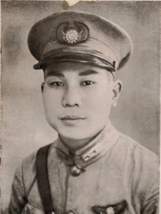陳業新(原空軍第三大隊第八中隊副隊長) 陳業新(原空軍第三大隊第八中隊副隊長)