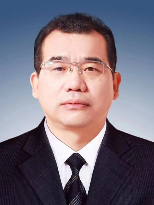 劉新華(湖南省常寧市人民政府黨組成員、副市長) 劉新華(湖南省常寧市人民政府黨組成員、副市長)