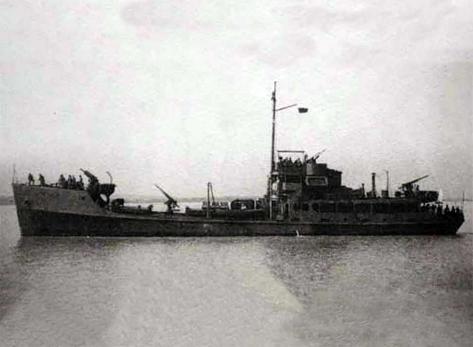 興國艦 興國艦