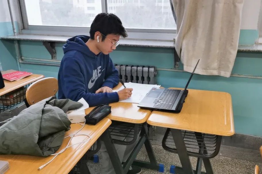 王浩宇(蘭州理工大學學生) 王浩宇(蘭州理工大學學生)