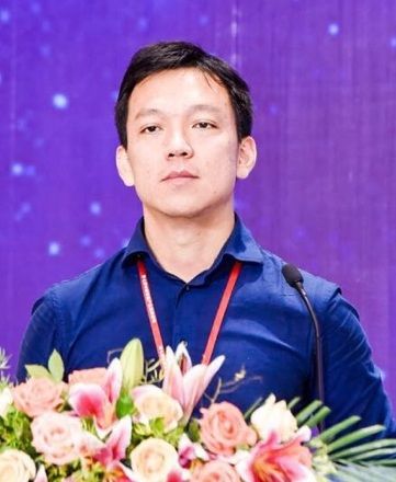 紀榮嶸 紀榮嶸